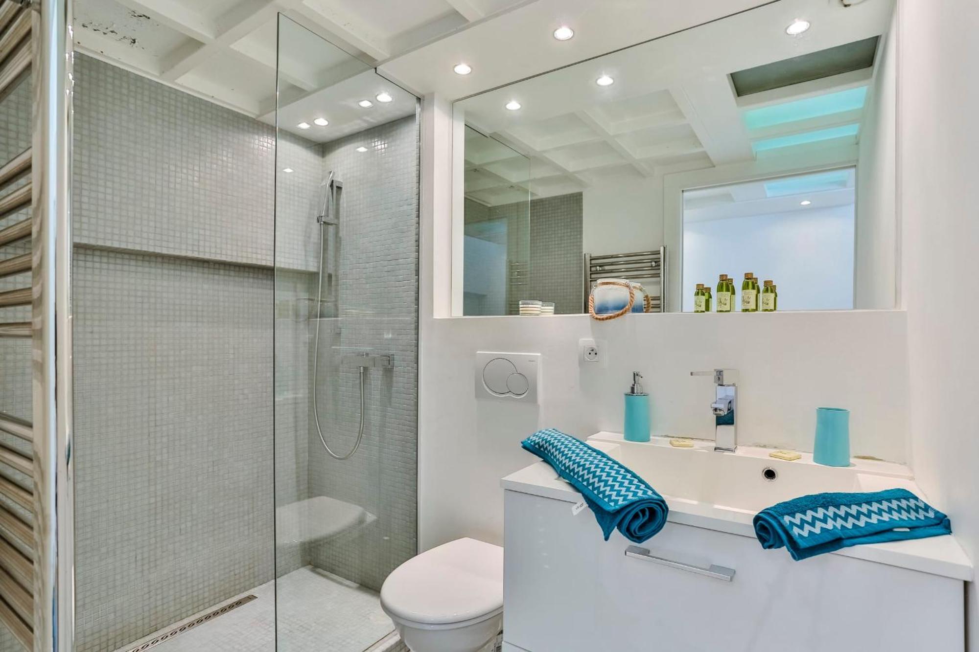 Liberte - Spacious Apartment City Center W Ac Nice Luaran gambar